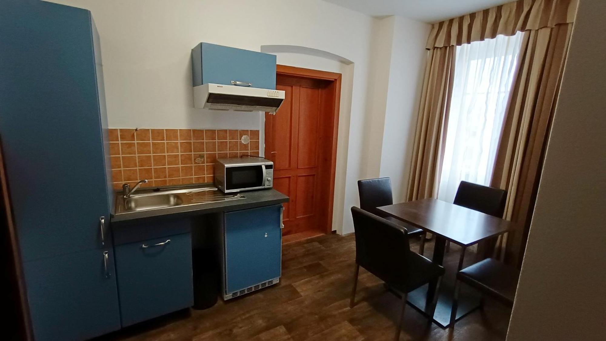 Apartments Gato Karlovy Vary Dalovice エクステリア 写真
