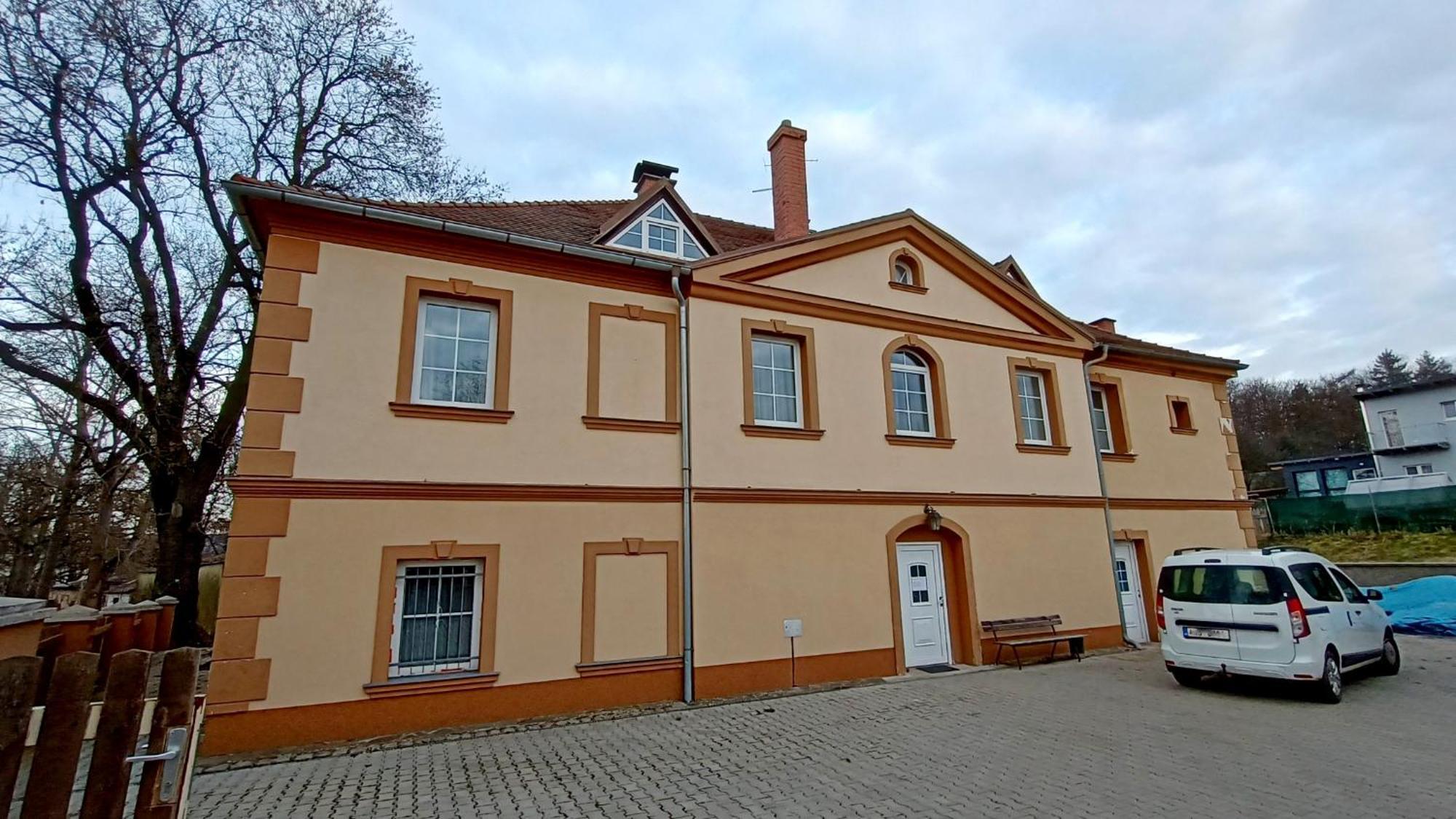 Apartments Gato Karlovy Vary Dalovice エクステリア 写真